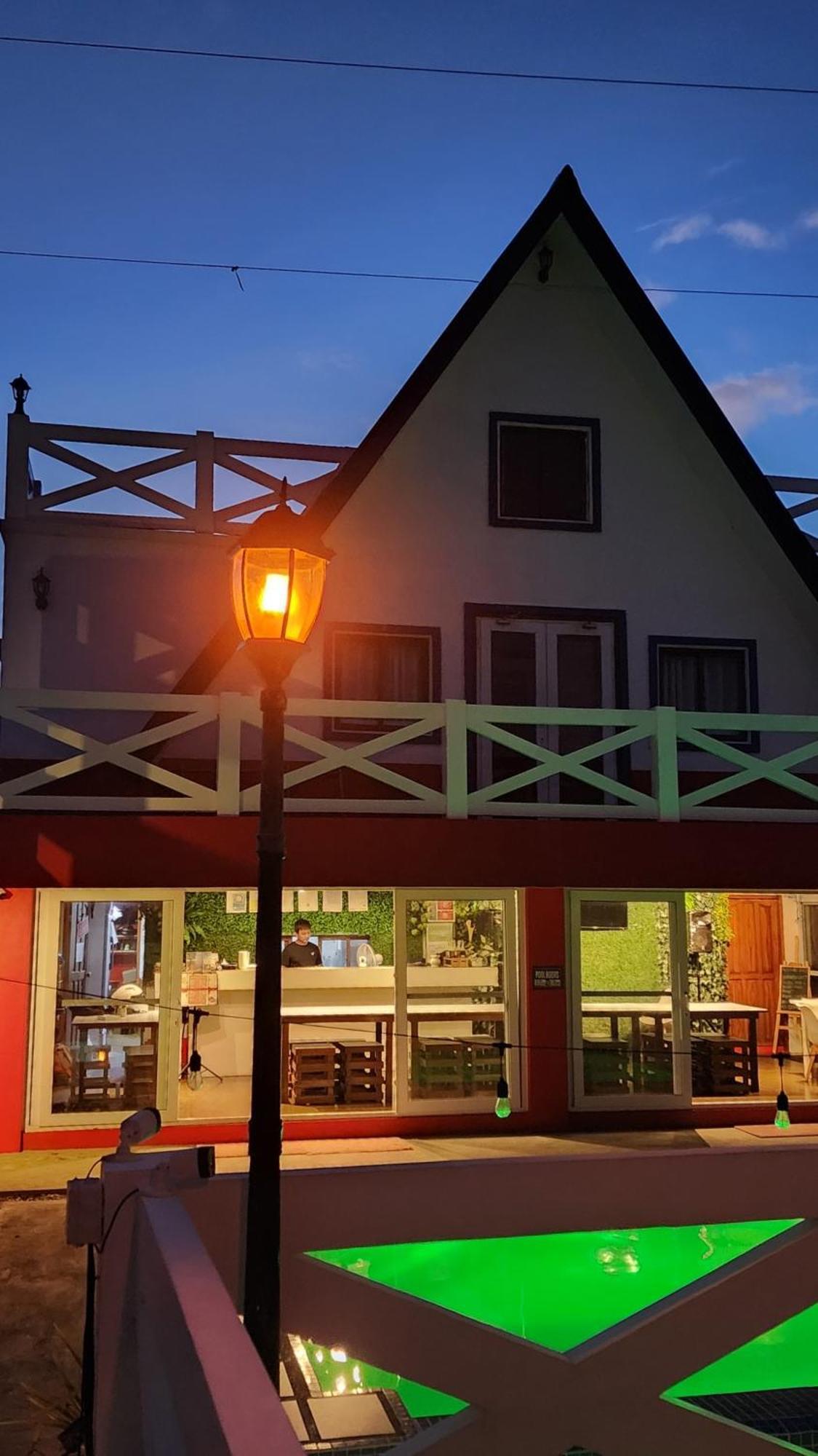 Triangle Huts Hotel Пагудпуд Екстериор снимка