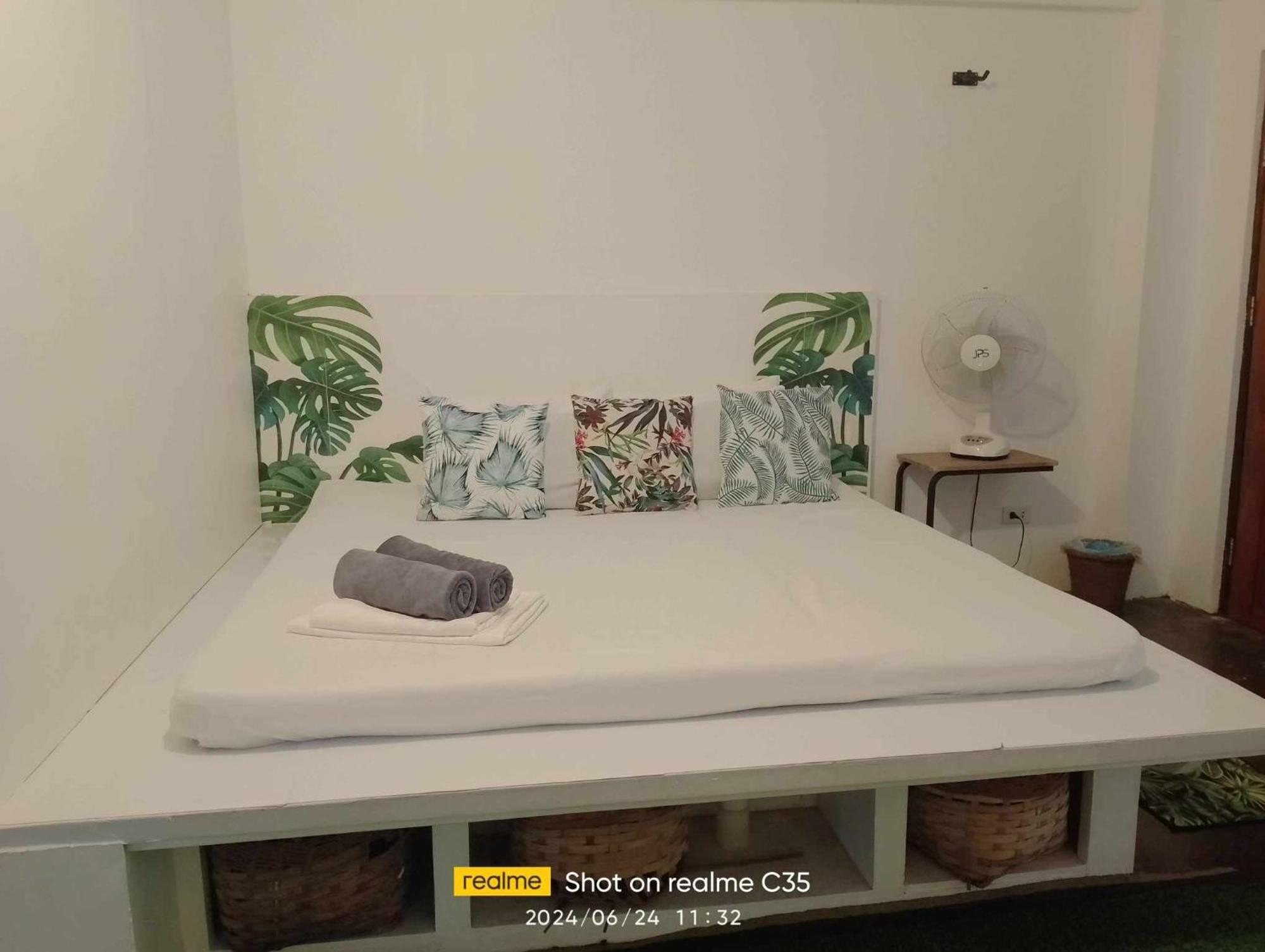 Triangle Huts Hotel Пагудпуд Екстериор снимка