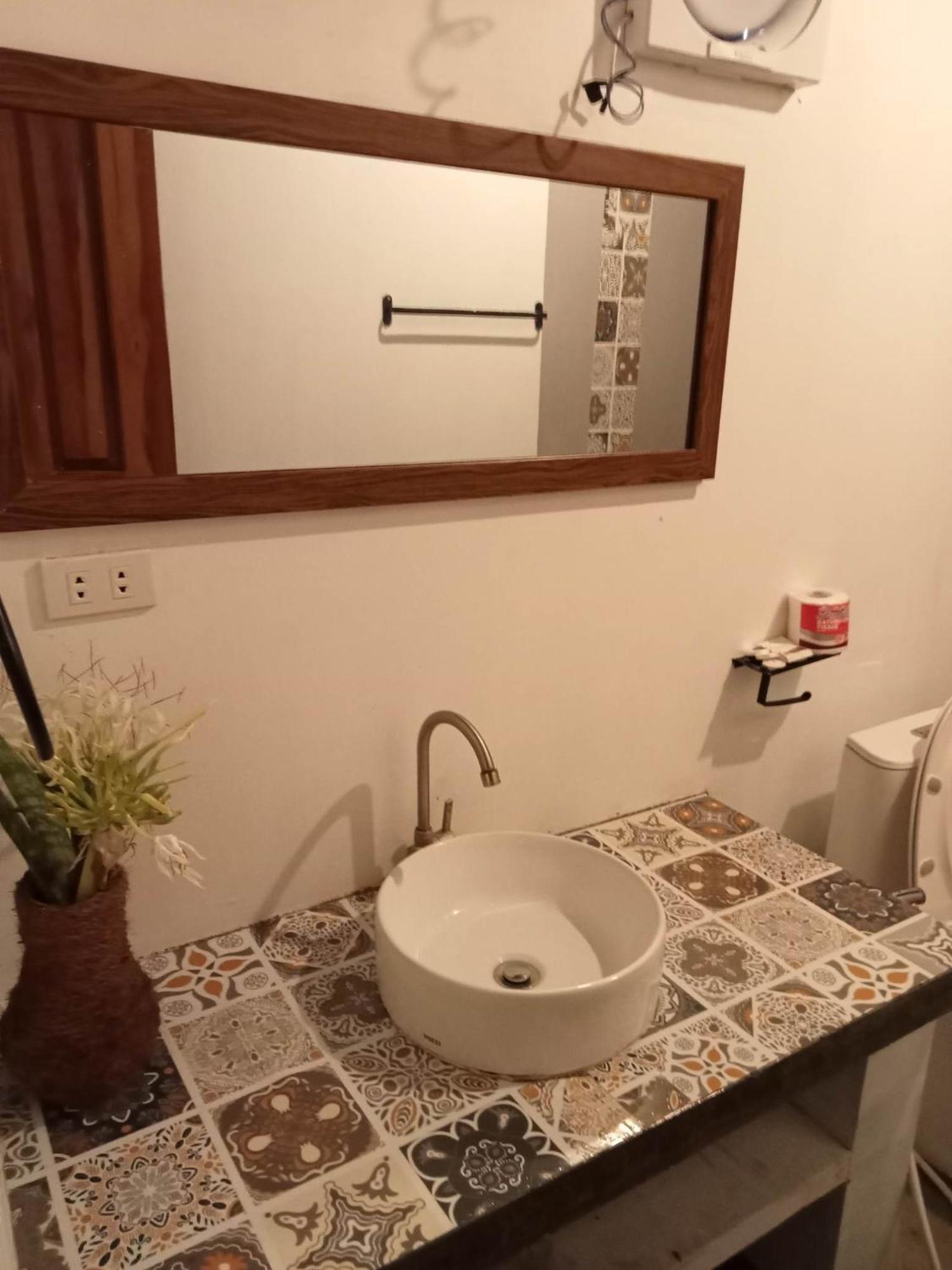 Triangle Huts Hotel Пагудпуд Екстериор снимка