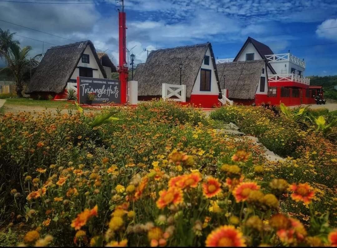 Triangle Huts Hotel Пагудпуд Екстериор снимка