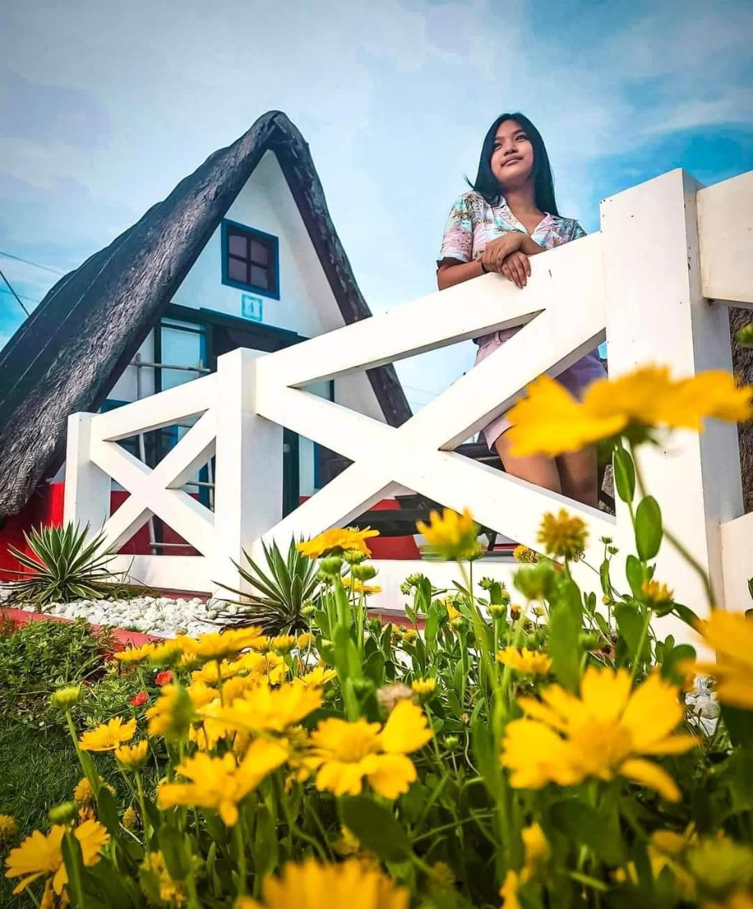 Triangle Huts Hotel Пагудпуд Екстериор снимка